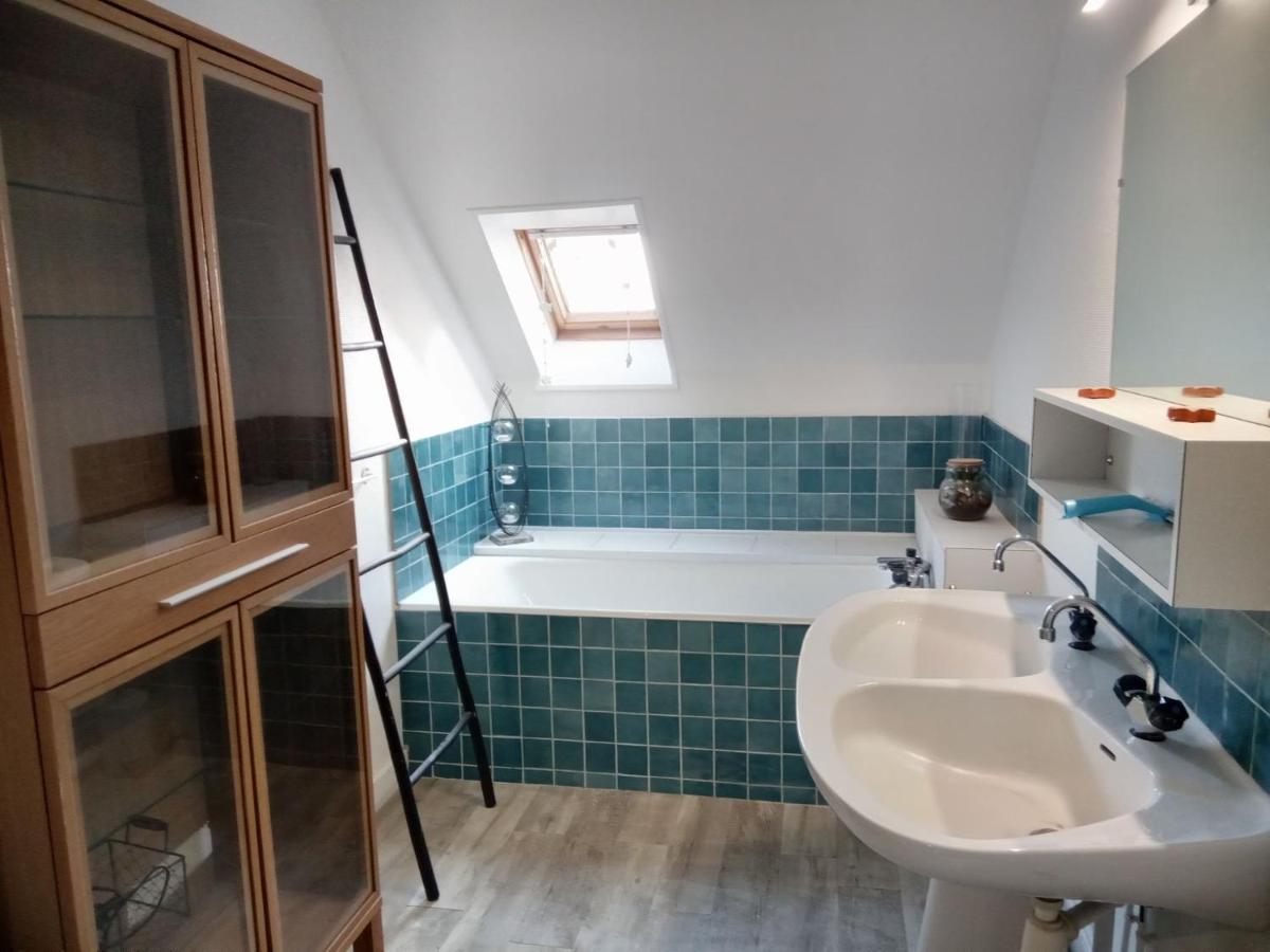 Maison En Pierre Acces 5 Mn A Pied * Arzon